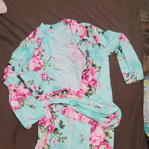 Mommy and me matching robes - Picture 3 of 3